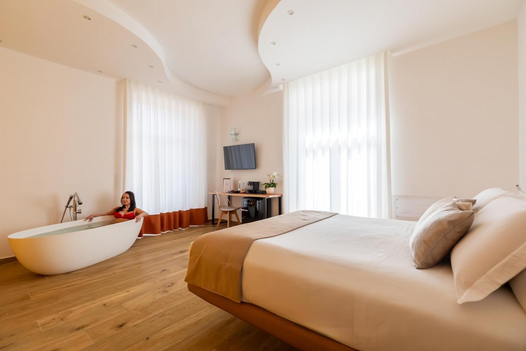 Yourhome - Lidia & Guest house